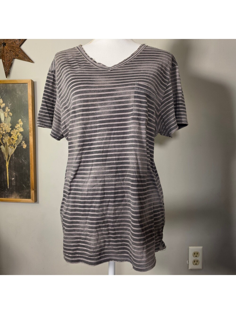 Grunge Helix 100%cotton v neck t shirt